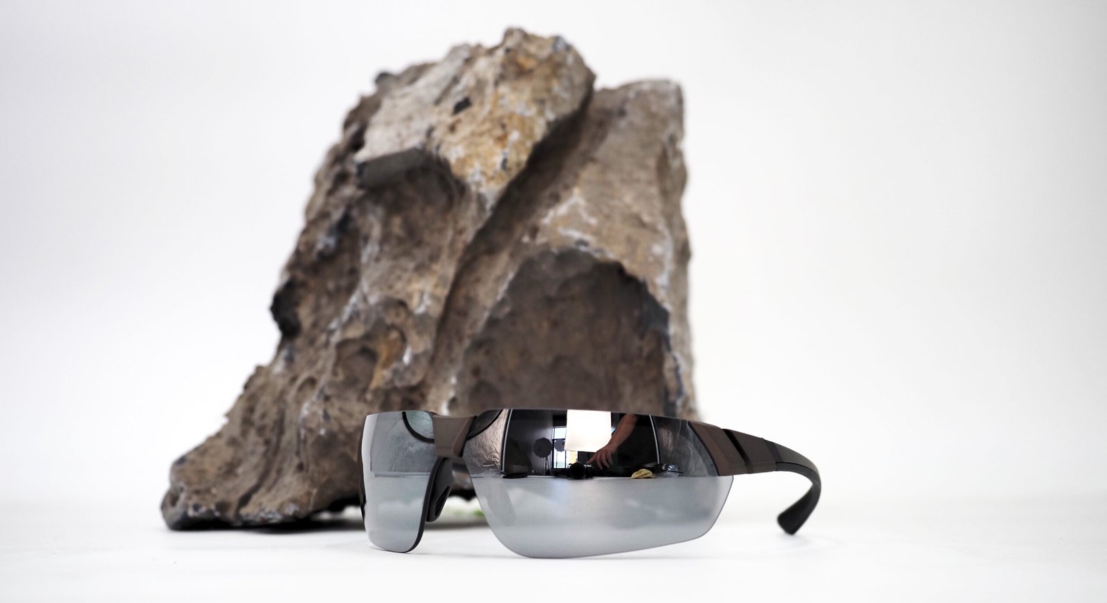 Professional sports sunglasses for running & cycling HT-556  [Support made‑to‑order production and spot supply] - 图片 1